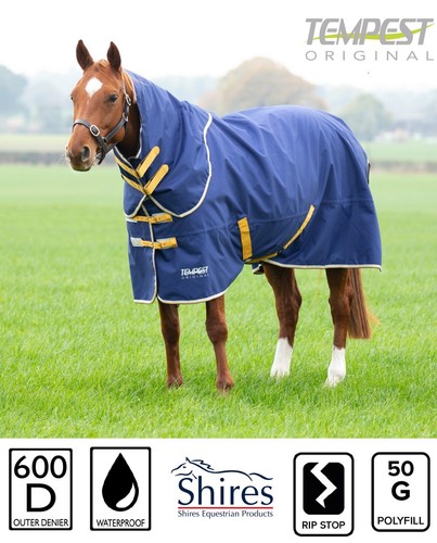 Light weight horse - light, rug