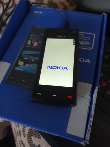 Nokia smartphone 16gb black - 16gb,