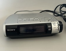 SONY Dream Machine - ICF-C253L