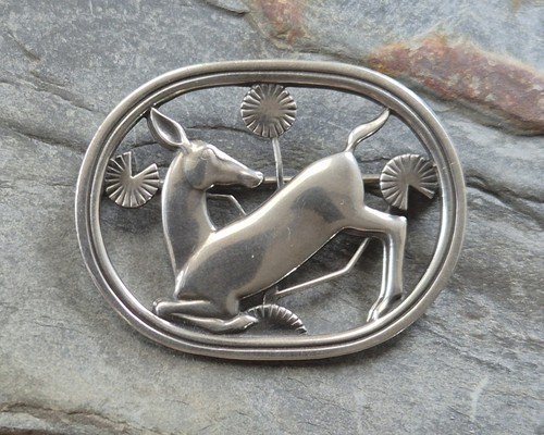 Georg jensen kneeling deer - georg,