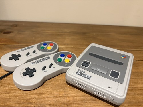 Official nintendo classic - nintendo,