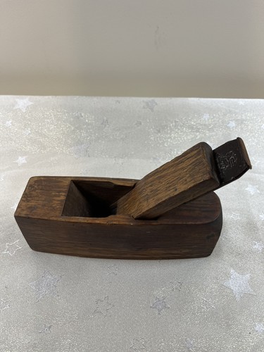 Antique wood cast - wood, &