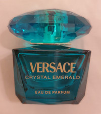 Versace Crystal Emerald Pour Femme.  Eau De Parfum. 5ml Miniature.
