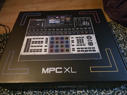 Akai professional mpc - akai,
