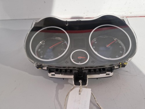 Vauxhall corsa 2013 speedo - corsa, d