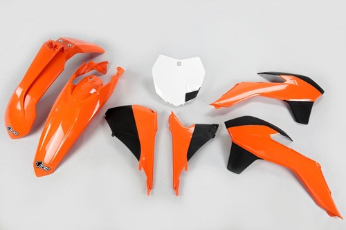 Ufo plastic kit - plastic,