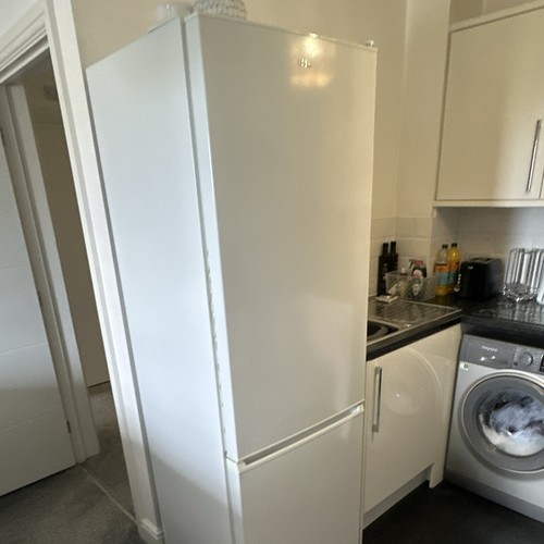 Logik white freestanding - white,