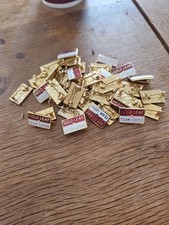 Gold Leaf Team Lotus Pin Badge Formula 1 F1 Racing Sports Car