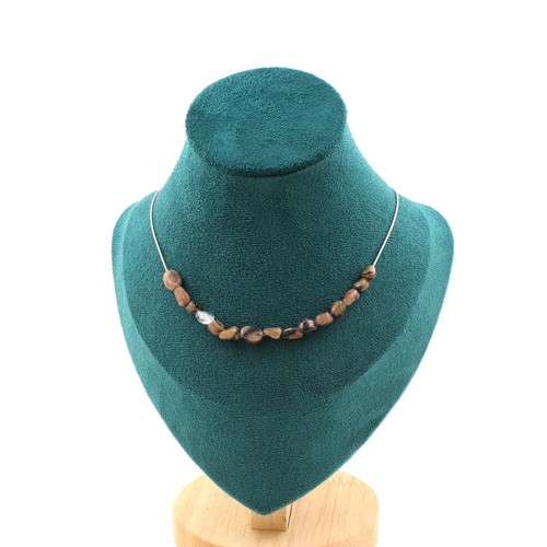 Minerals and gemstones - and,