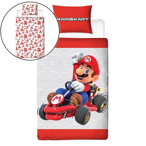 Mario closeup single - closeup, duvet