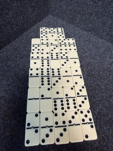 Vintage dominoes set double - vintage,