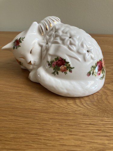 Royal albert old - royal,