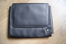 BMW OWNERS MANUAL WALLET , BADGED LOGO MODERN  DESIGN GENUINE BMW QUALITY