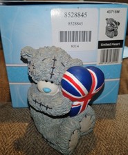 ME TO YOU FIGURINE united heart. box.