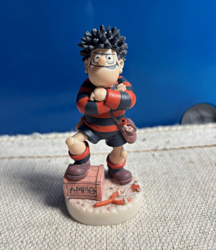 Robert harrop beano dennis the - beano,