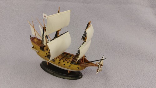 Approx 350 scale model - 1/350?,
