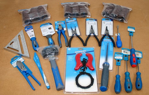 Job lot twenty - twenty, hand