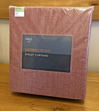 M&S Herringbone Eyelet