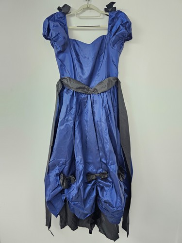 Blue black victorian fancy - blue,