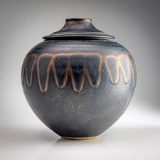 Paul Metcalf Studio Pottery Black Stoneware Jar PM Mark British 1980s 9.5cm Tall