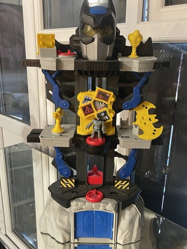Batman transforming batcave - transforming,