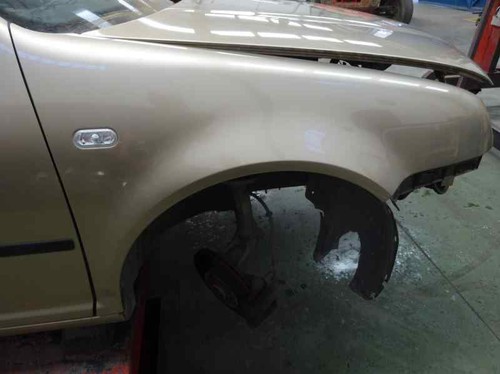 Front wing volkswagen bora - front,