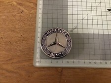 MERCEDES BENZ GENUINE CAR BADGE EMBLEM 218 817 01 16 ( lot 321 )