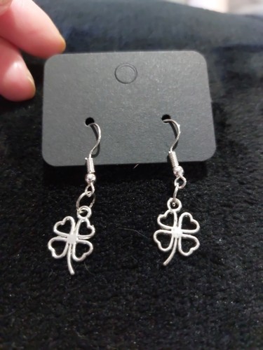 Silver colour clover dangle - silver,