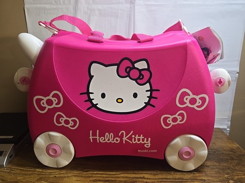 Hello kitty travel - hello,