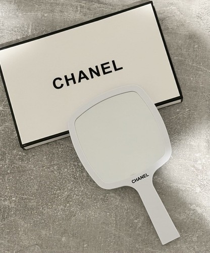 Chanel vip white handheld - chanel,