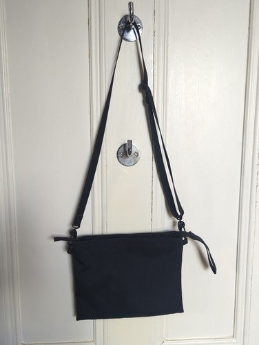 Muji black cross - cross, body