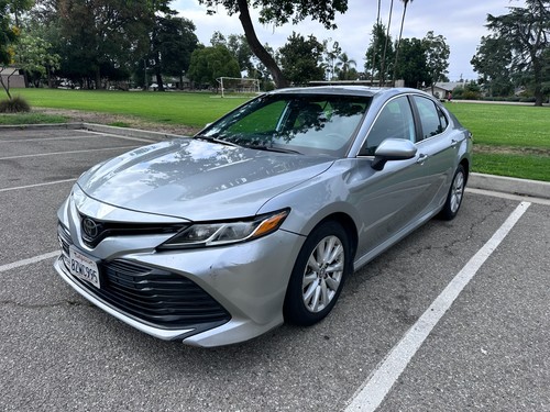 2020 toyota camry - toyota, le