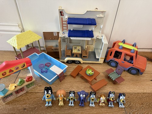 Bluey car - bluey, caravan