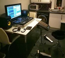 Roland SPD-SX, deck saver, two Roland KT-10 Pedals, Stand & stool