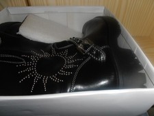 EGO NEW WOMANS 'BLACKOUT' BOTS