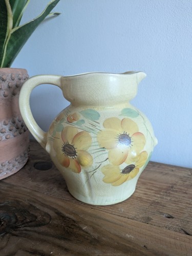 Vintage 1930s art deco tudor - 1930s,