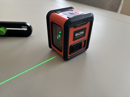 Laser level with cross hairs - laser,