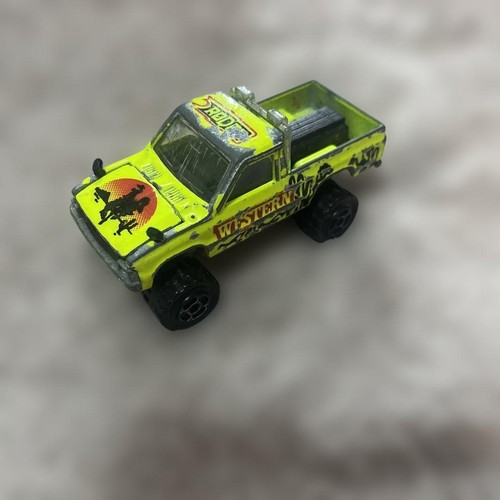 Majorette toyota hilux pickup - majorette,