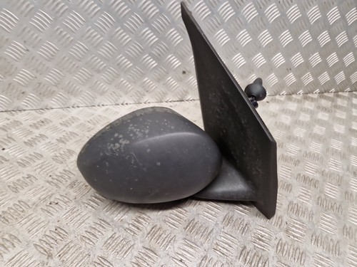 Peugeot 107 wing mirror - mirror, driver