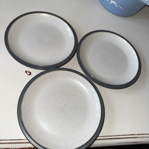 Denby dinner plates - 3,