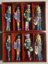 8pcs Christmas Nutcracker