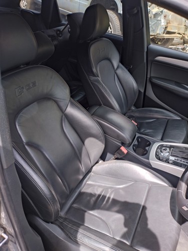 Audi sq5 front right - 09-17,