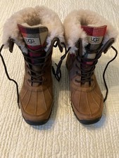 UGG Adirondack Boot II Plaid