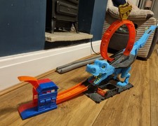 Hot Wheels City T-Rex Dinosaur