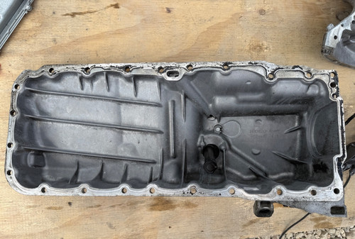 Bmw 730d f01 engine oil - bmw, sump