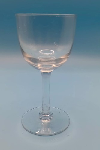 Vintage clear sherry glass - clear,