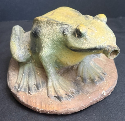 Vintage cement frog pond - vintage,