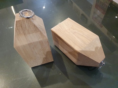 1kg solid - 1kg,