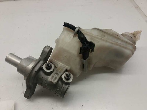 0204051107 brake vaccum pump