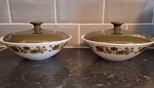 Pair vintage fiesta - vintage,